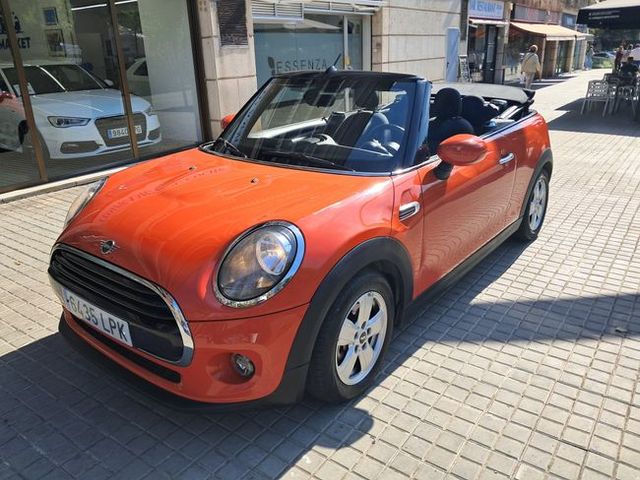 MINI Cooper Cabrio