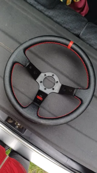 Volante OMP desplazado