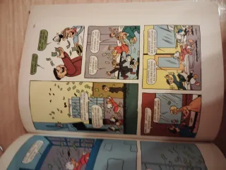 Lote dos comics tapa dura de Walt Disney películas