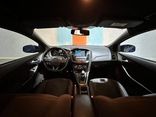 Ford Focus ST LINE