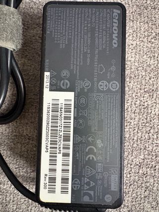 Cargador Lenovo Portátil