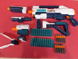 Nerf Blaster con Accesorios