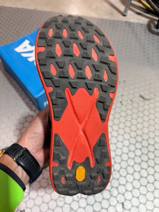 Hoka Tecton X2 Talla 40 2/3
