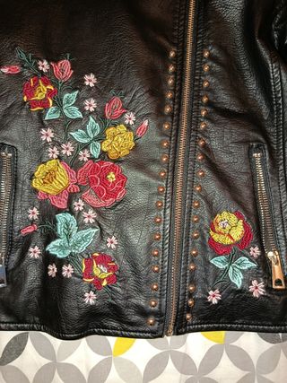 Chaqueta Biker Molly Bracken Bordada Talla S