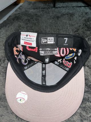 Gorra Supreme Negra Multimarca MLB