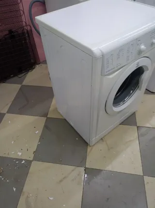Lavadora Indesit