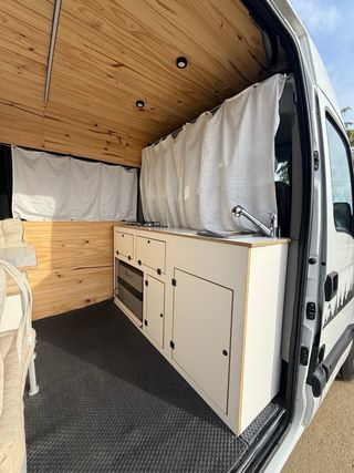 Furgo Camper Nissan Interstar 2005