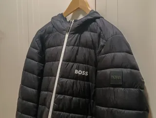Chaqueta acolchada Boss Hombre Talla S NUEVA