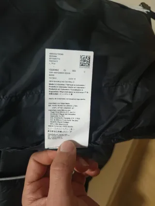 Chaqueta acolchada Boss Hombre Talla S NUEVA