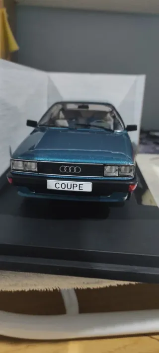Audi Coupe Modelo Coche Azul