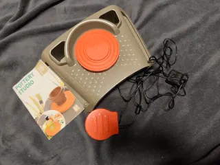 Juego de cerámica para niños estudio de moldear