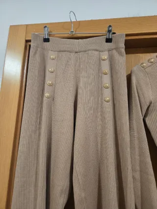 Conjunto de punto beige talla única