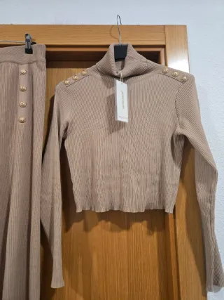 Conjunto de punto beige talla única