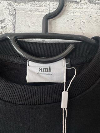 Ami Paris Camisola Preta Coração Castanho