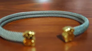 Pulsera Pandora Oso Dorado y Malla Plateada