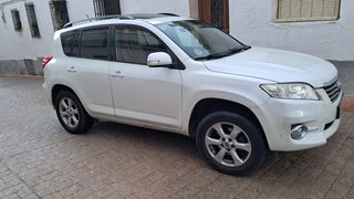 Toyota RAV4 2010 4x4