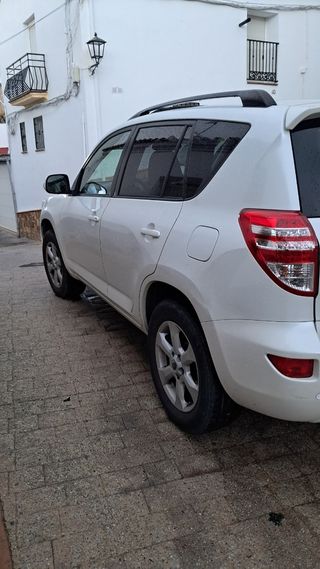 Toyota RAV4 2010 4x4