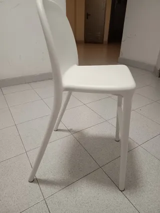 Silla Ikea Blanca alta para niños
