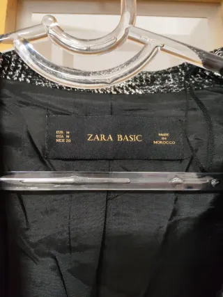 Chaquetón Zara Cuadros Blanco y Negro