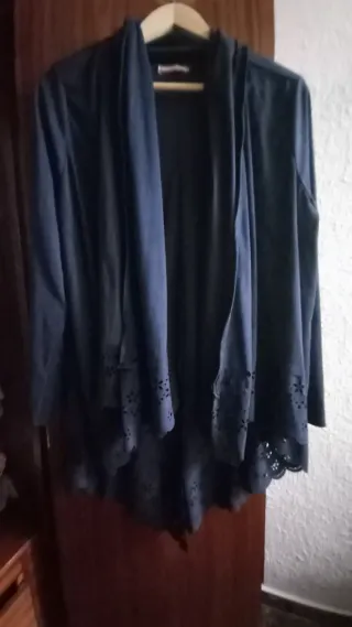 Capa Italiana con broderi