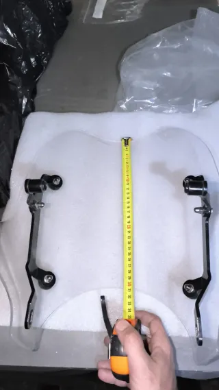 Cúpula Moto Guzzi V7/V9 Faro Redondo