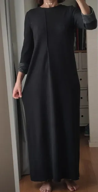 Abito lungo Es'Givien. Tg S. Nero