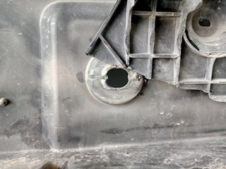 6c11-17d957-a. 7c11-17d957-b paragolpes ford