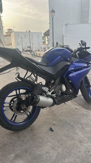 Yamaha YZF R 125cc Azul