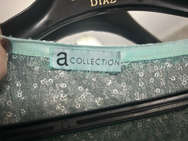 Vestido turquesa con pedrería