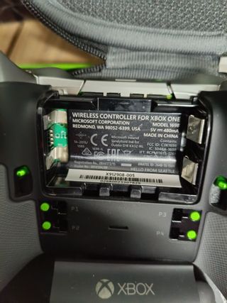 Controller wireless Xbox Elite Black per Xbox Series X|S, Xbox One, Windows 10