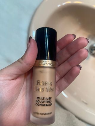 Corrector Too Faced Born This Way Beige