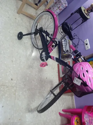 Bicicleta infantil BTWIN sin estrenar
