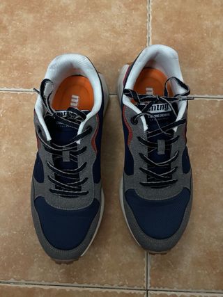 Zapatillas Mustang modelo Zinc Azul y Marrón