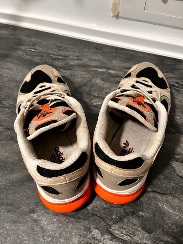 Zapatillas Adidas Yung Talla 44.5