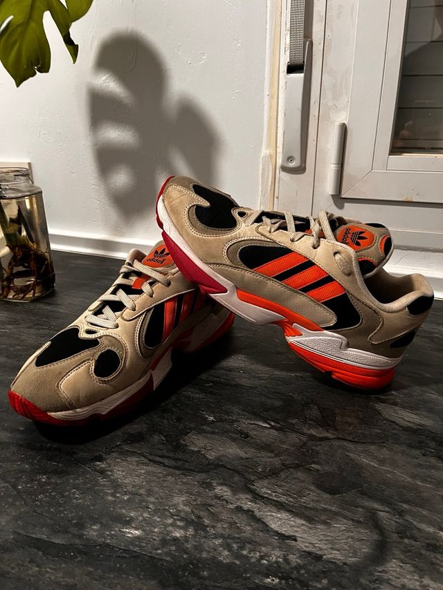 Zapatillas Adidas Yung Talla 44.5