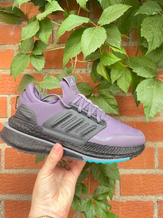 Zapatillas Adidas Moradas y Negras