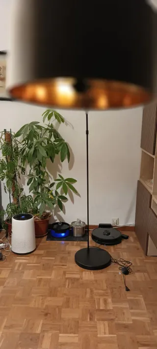 Urge mudaza -Lámpara de pie SKOTTORP / SKAFTET Ike