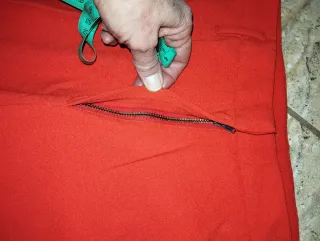 Pantalón Clásico Rojo Talla XL