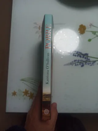 Pobre: Una vida de lucha por un destino mejor