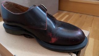 Dr. Martens Lorne Monk Cherry Red