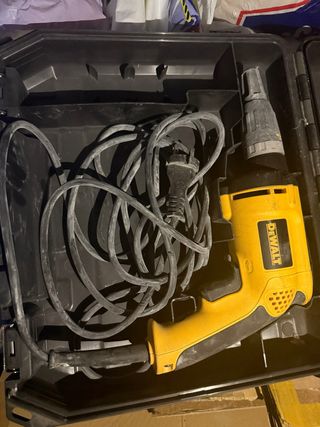 Atornillador Dewalt Pladur