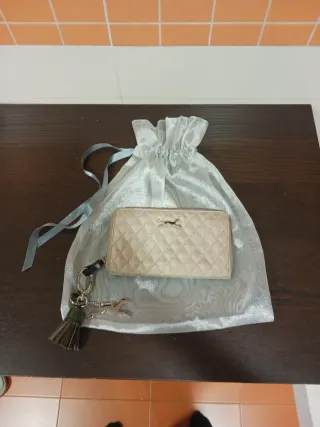 Bimba y Lola Cartera Beige y Plateada