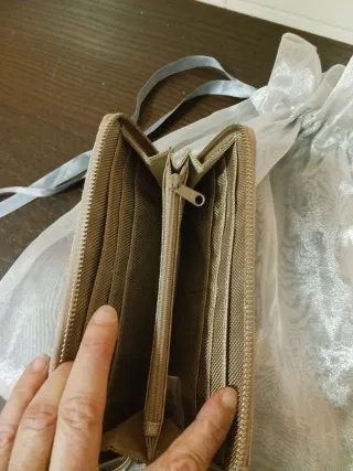 Bimba y Lola Cartera Beige y Plateada