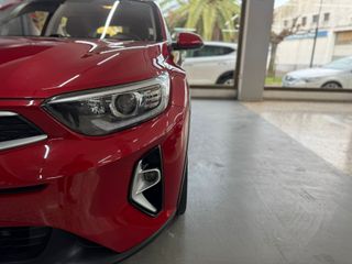 Kia Stonic 1.0 T-GDi 74kW (100CV) MHEV iMT Concept