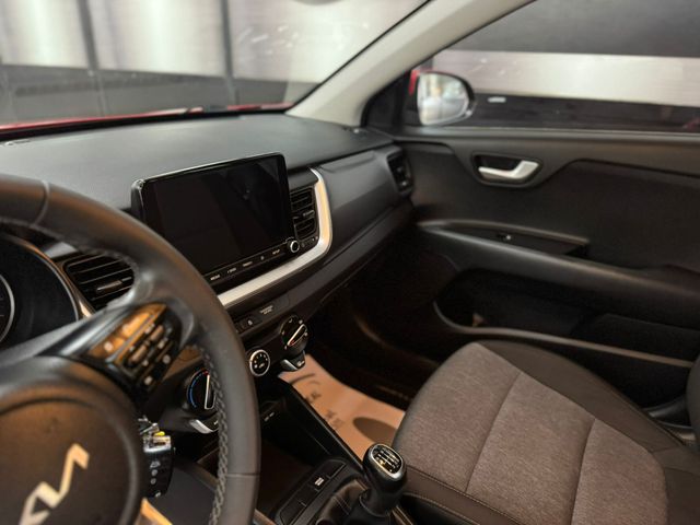 Kia Stonic 1.0 T-GDi 74kW (100CV) MHEV iMT Concept