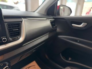 Kia Stonic 1.0 T-GDi 74kW (100CV) MHEV iMT Concept