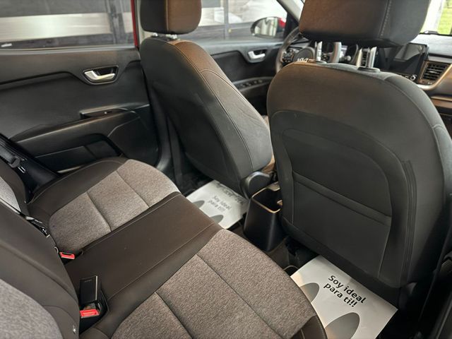 Kia Stonic 1.0 T-GDi 74kW (100CV) MHEV iMT Concept