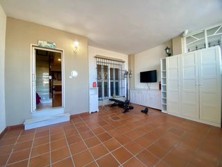 Venta de casa en Camposoto con plaza de garaje