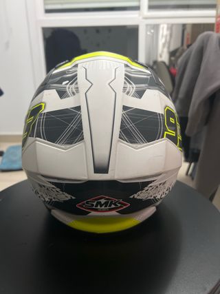Casco SMK Talla L