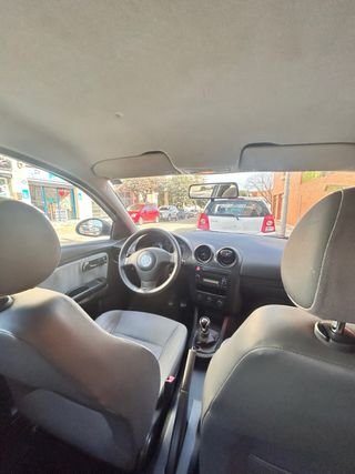 SEAT Ibiza 2003